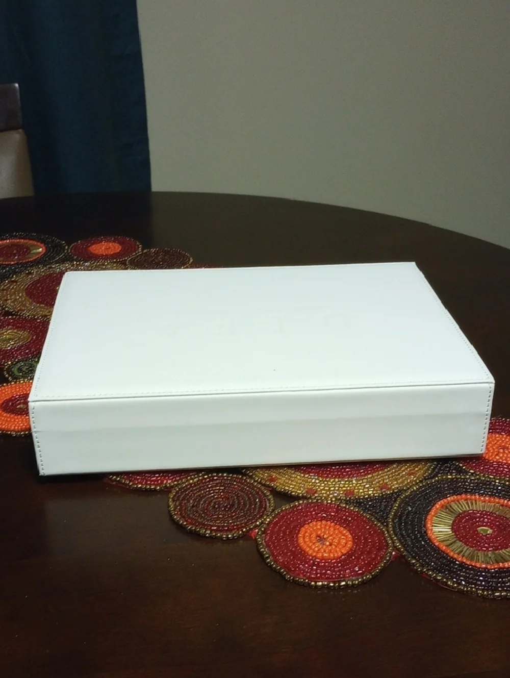 NEW Diff Eyewear Vanity Case-White
